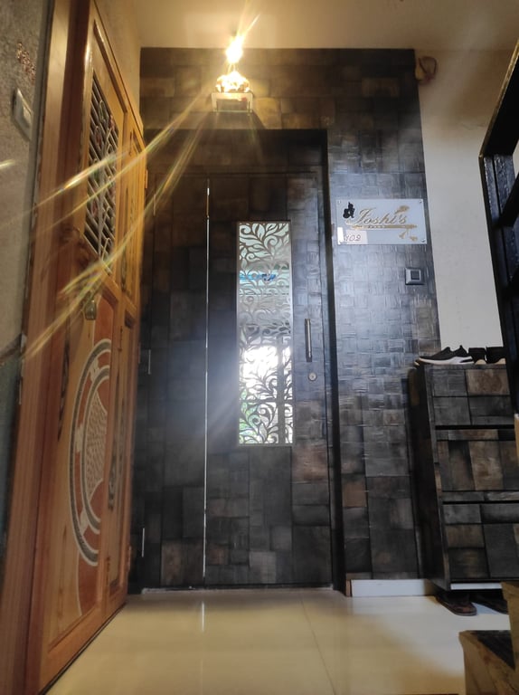 Fully Furnished 2BHK Flat for sale thumbnail 7