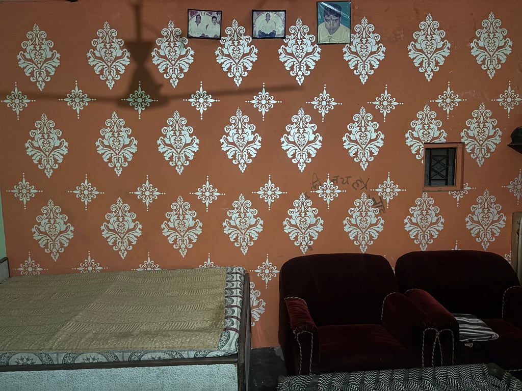 1RK room thumbnail 1