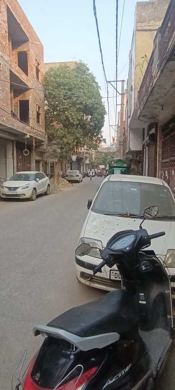 Vacant plot thumbnail 3