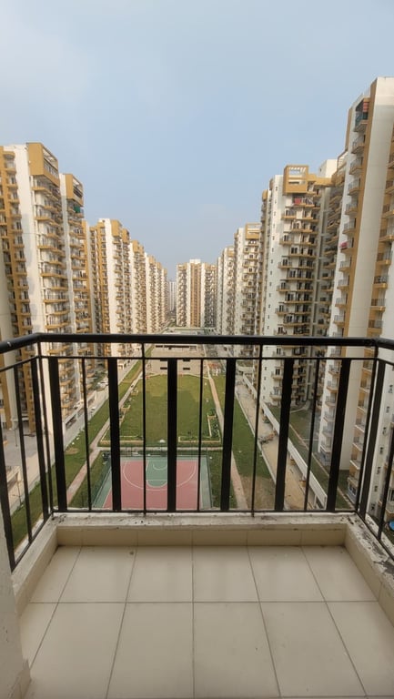 3BHK Flat for Rent in Amrapali Terrace Homes, Noida Extension – 1185 SQFT thumbnail 5