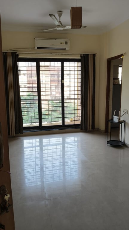 1BHK RENTAL FLAT AT GOREGAON EAST NEAR FILM CITY ROAD. thumbnail 4