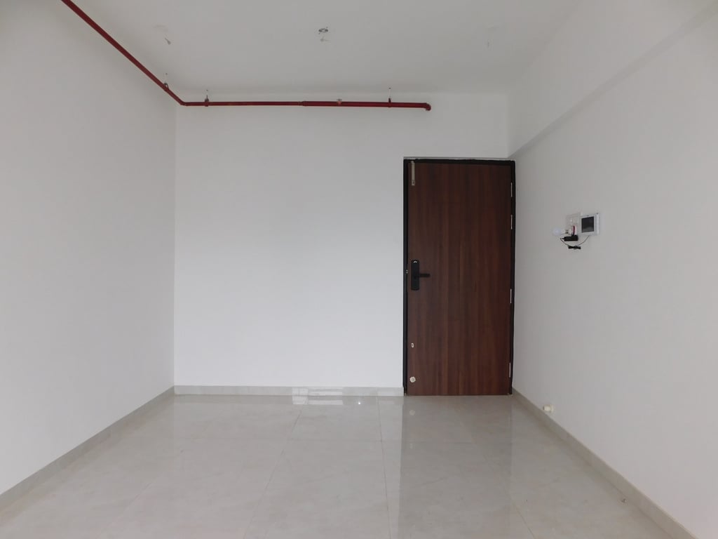 1bhk ready to move flat in chembur east thumbnail 9