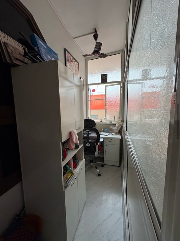 1bhk flat in Nehru Nagar Ghaziabad thumbnail 7