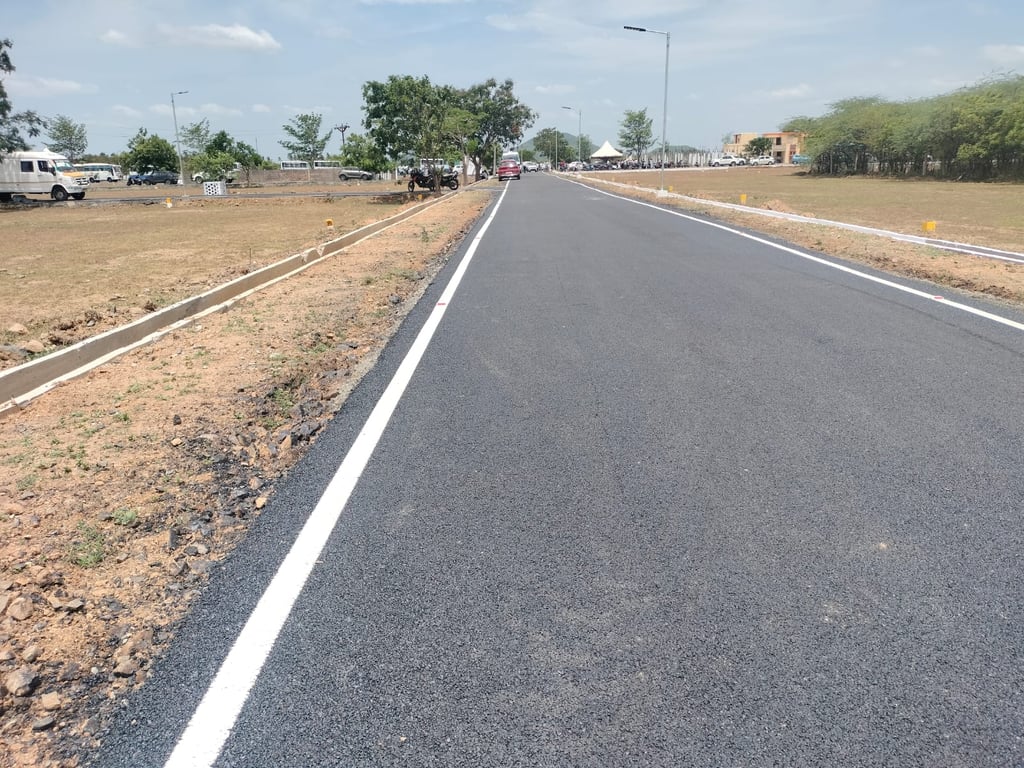 Plot for Sale thumbnail 1