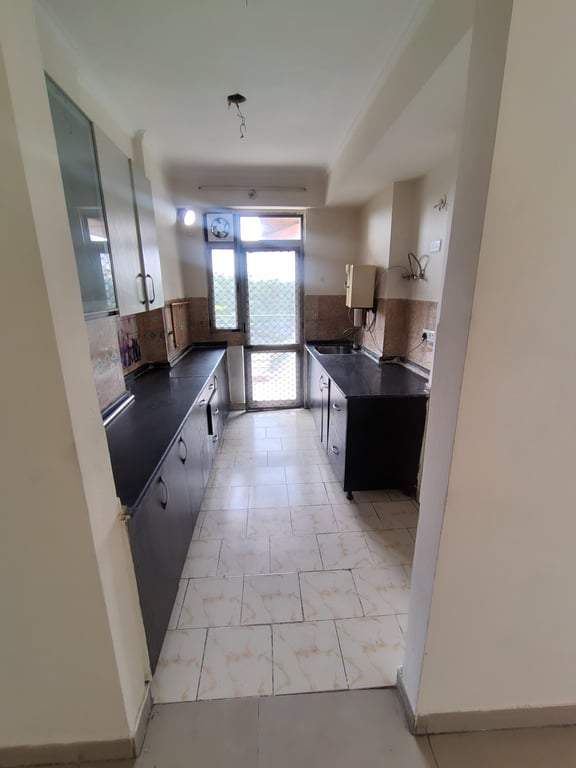 3 bhk + servent with washroom thumbnail 11