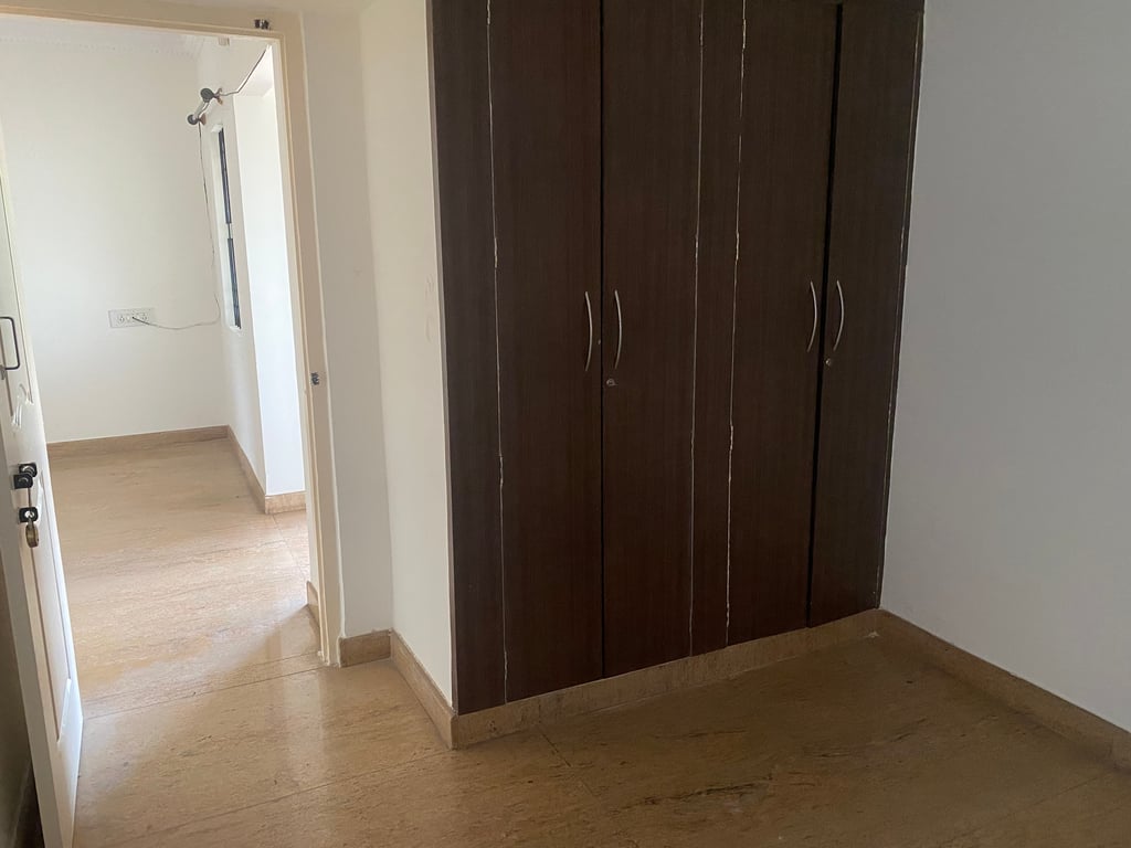 2.5 bhk independent floor house on rent in Shantinagar Bangalore thumbnail 9