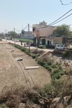 Plot 50 guj near tronica City industrial area Ghaziabad price 8 lac only thumbnail 1