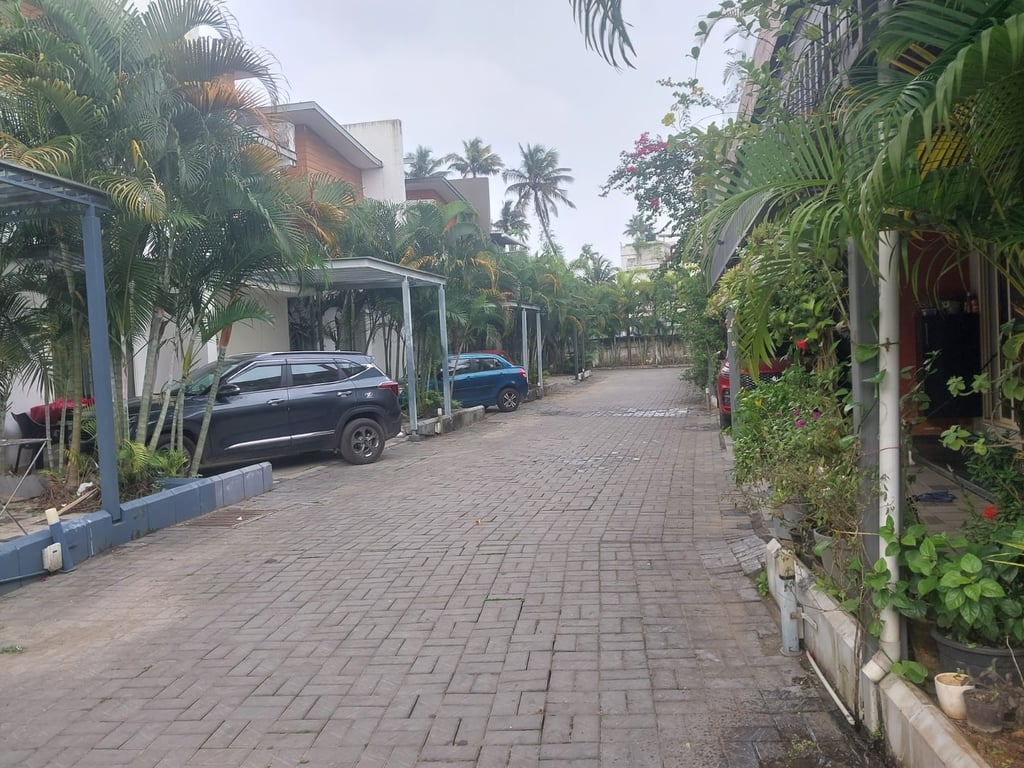 3 BHK villa for sale edappally. thumbnail 2