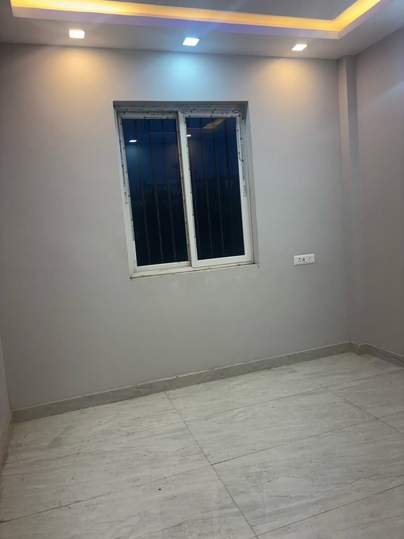 Villa near lulu mall ke just opposite friends colony ke pass thumbnail 8