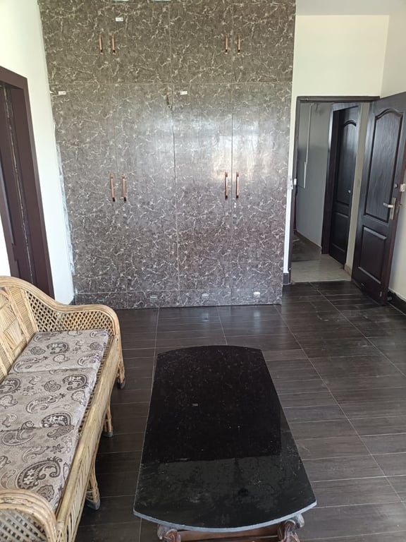 Penthouse at Amrapali Zodiac- Sec-120 Noida 3BHK thumbnail 6