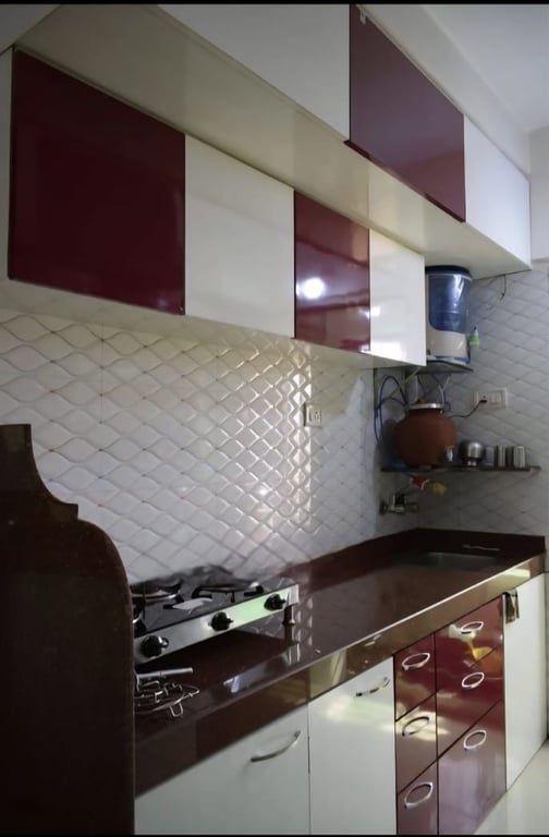 2BHK APARTMENT FOR SALE AT MALAD EAST IN MUMBAI thumbnail 4