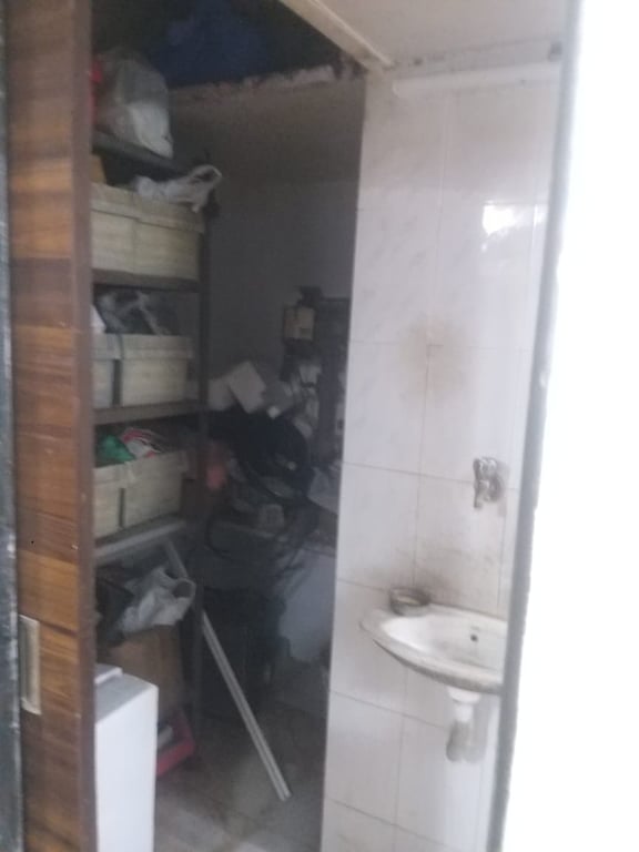 1RK Ground Floor Unit with Redevelopment Potential – Saibaba Nagar, Borivali West, Mumbai thumbnail 3