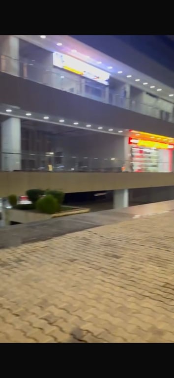 Sec 75 Spectrum mall shop