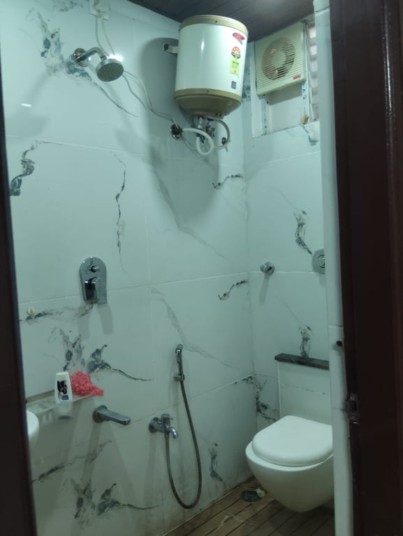 3BHK Flat for Rent – Sultan Palya, R.T. Nagar, Bangalore thumbnail 9