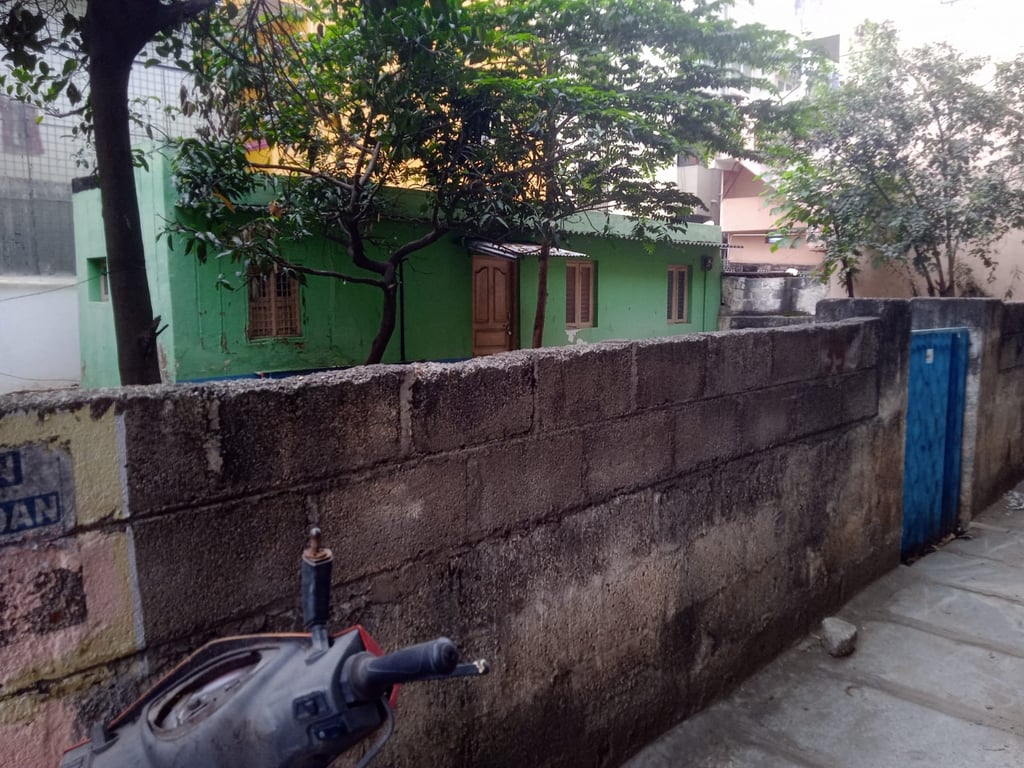 Commercial property thumbnail 1