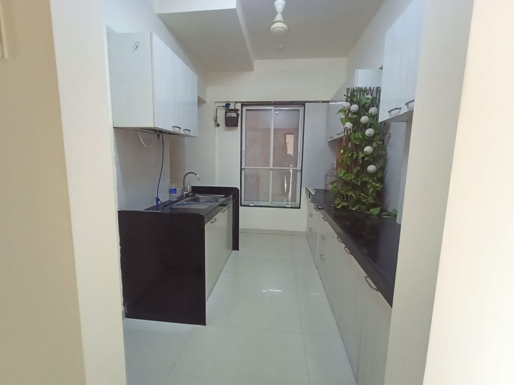 2 BHK balcony apartment on rent in Godrej prime Chembur Mumbai thumbnail 13