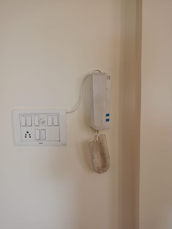 2 BHK First floor Dwarka Mor thumbnail 4