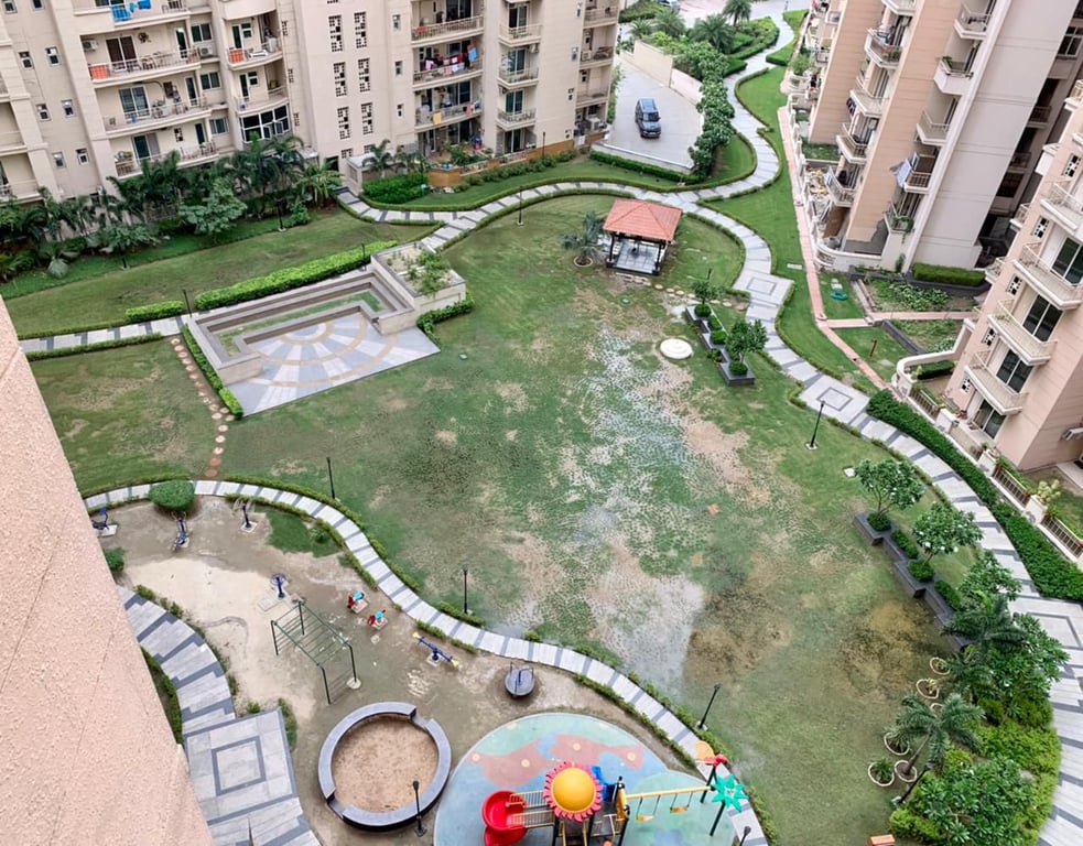 3BHK Flat for sale in Sunworld Vanalika Sector 107 thumbnail 5