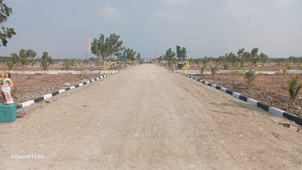 INVEST IN RAPIDLY APPRECIATING VILLA PLOT MADURANTHAGAM thumbnail 2