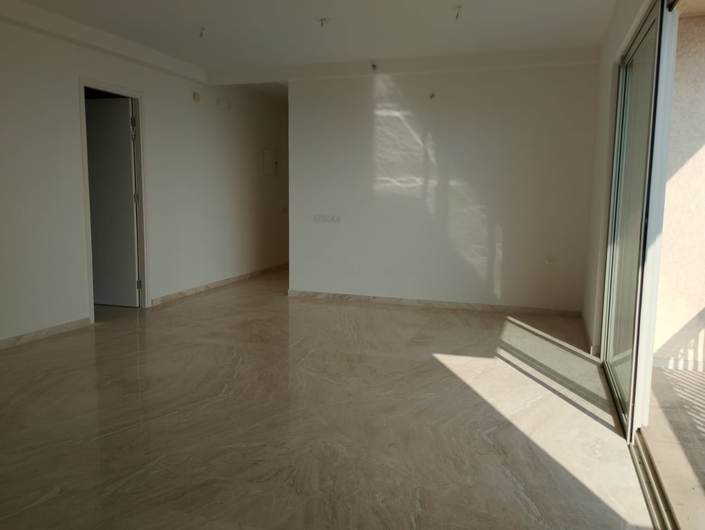 Hiranandani Fortune City thumbnail 2