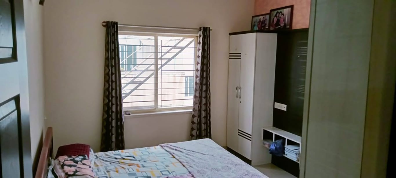 Spacious 2 Bhk along with private terrace area thumbnail 3