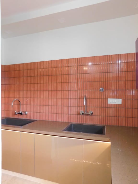 7BHK Independent House for Sale – Shubenclave, Harlur Main Road, Bengaluru thumbnail 6