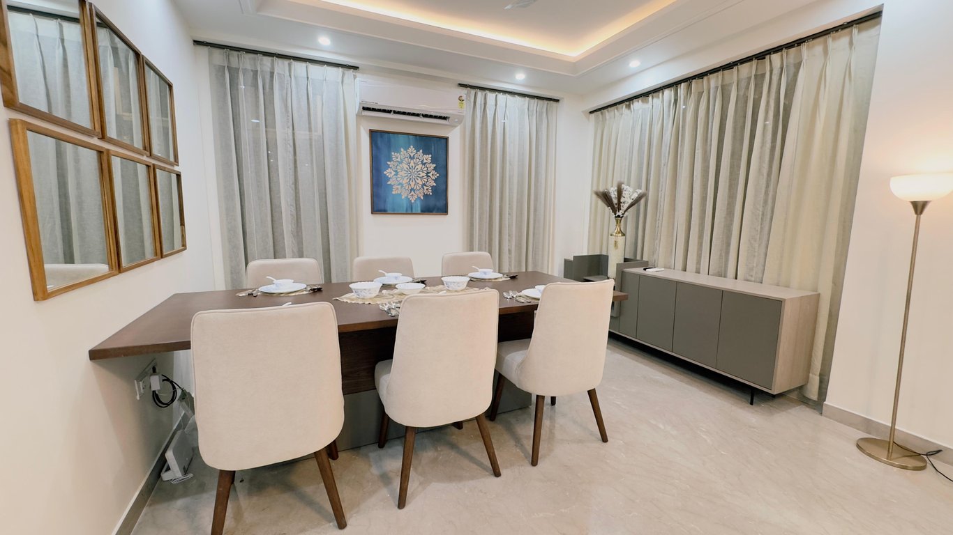 Spacious Ultra Luxurious  4 bhk builder floor for Rent in  Anand Niketan thumbnail 6