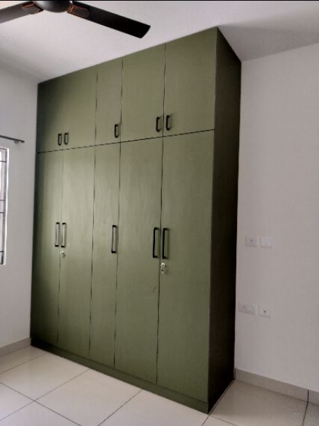 Spacious 3 bhk thumbnail 4