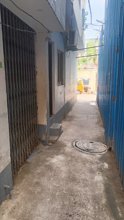 Independent house for sale in lucknow in central city thumbnail 14