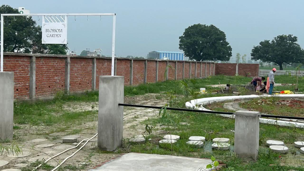 Residential plot for sale thumbnail 4