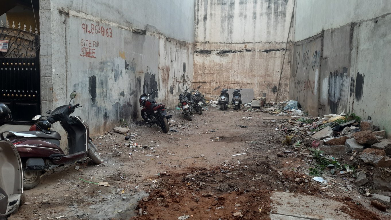 A KHATA BBMP PLOT FOR SALE very close to HSR Layout thumbnail 2