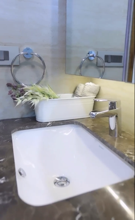 2,3,4 BHK, DLF ONE MIDTOWN thumbnail 16