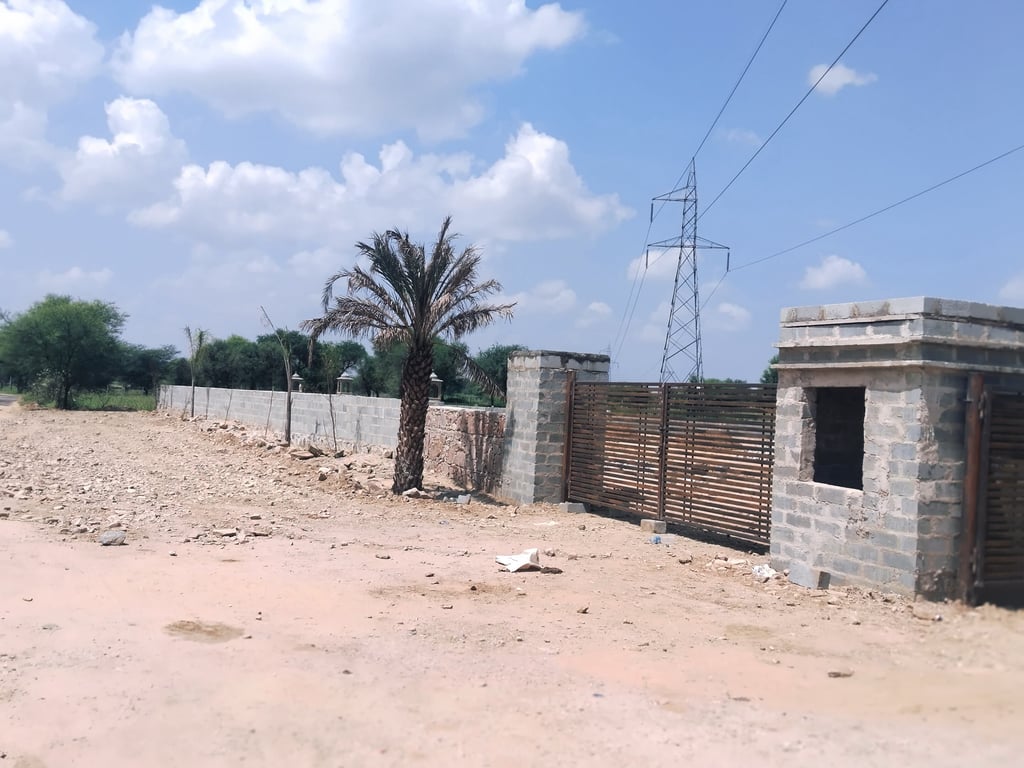 Farmhouse plot at Ajmer road near Mahindra sez fully developed gated township thumbnail 1