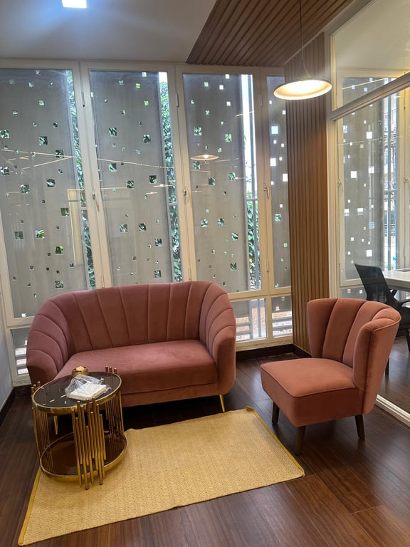 Office space thumbnail 16