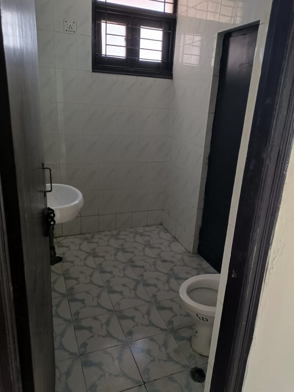 4BHK Sector 10 Sonipat thumbnail 2