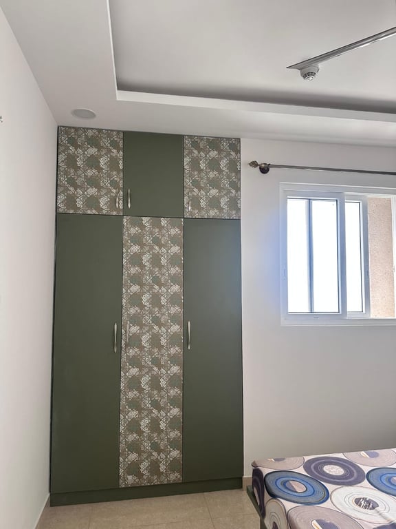 Premium Flat in Prestige Falconcity Your Dream Home Awaits! 3 BHK Semi-Furnished Flats for Rent thumbnail 6