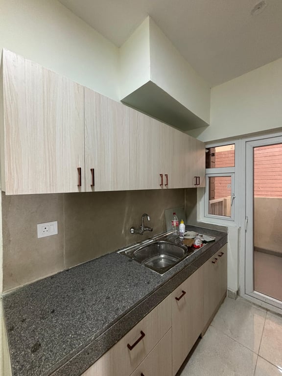 Newly built semi furnished 2BHK flat for rent in eldeco acllaim sohna gurgaon haryana - 1