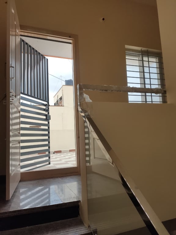 4BHK Standalone Building for Sale – Shanbough Narayanappa Layout, Koti Hosahalli, Bengaluru thumbnail 3