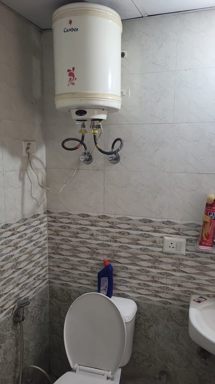 3BHK Flat for Rent in Saviour Greenarch, Noida Extension – 1260 SQFT thumbnail 3