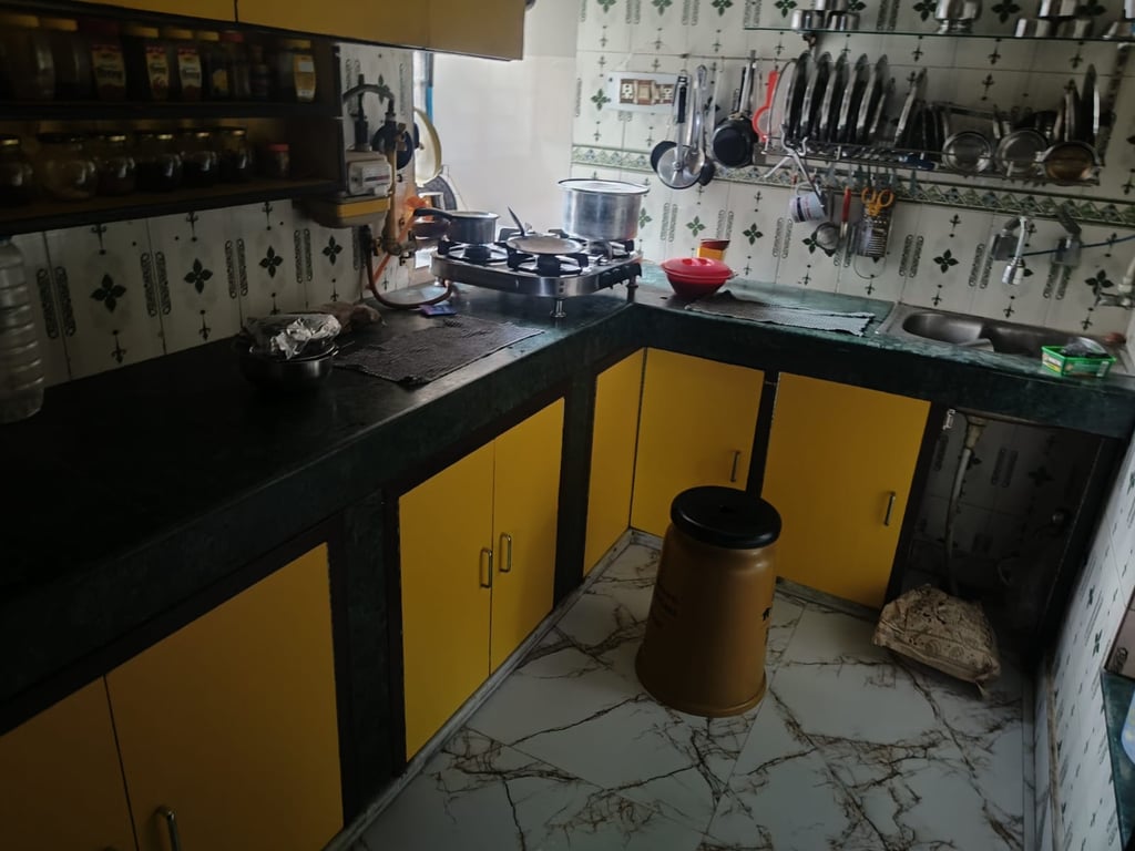 3rd and 4th floor for sale in Shalimar Bagh thumbnail 17