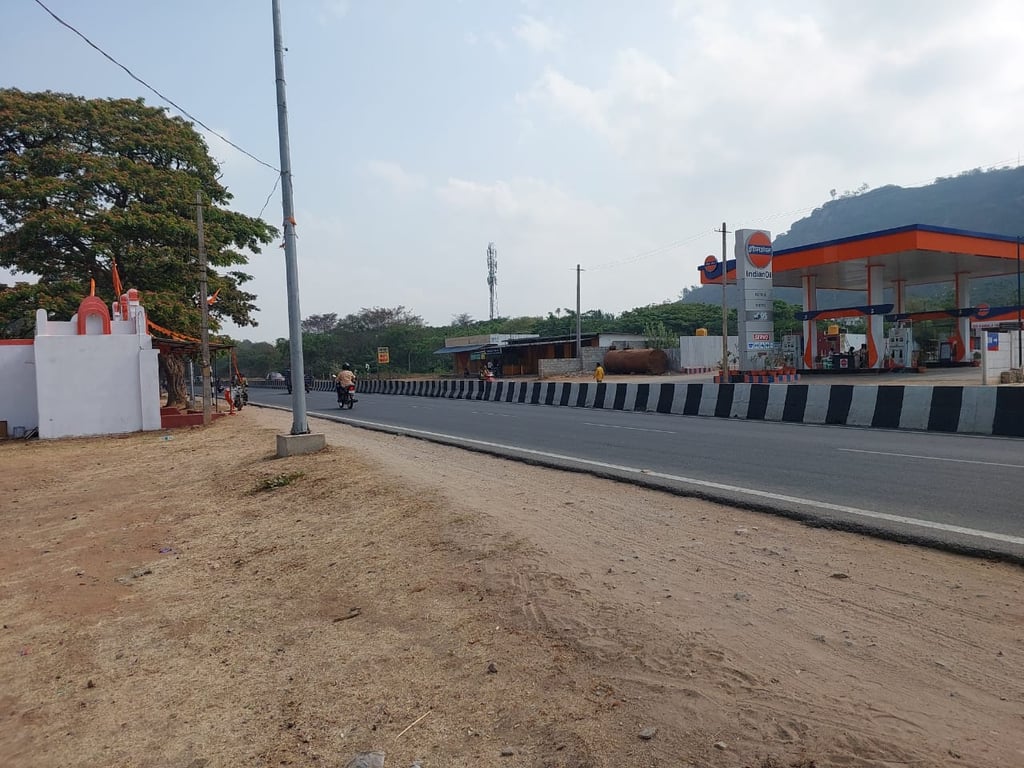 Big Commercial land for sale in Mysore thumbnail 2