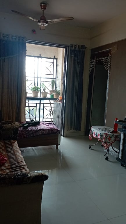 1BHK Furnished Flat for Sale – Ulhasnagar 4, Near Station, Thane thumbnail 4