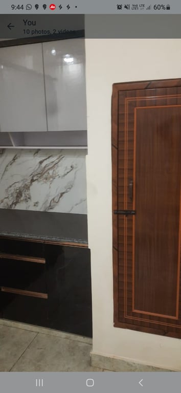 Spacious 50 gaz 2 Room set thumbnail 2