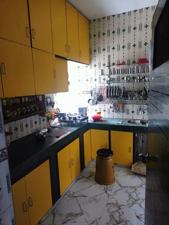 3rd and 4th floor for sale in Shalimar Bagh thumbnail 18