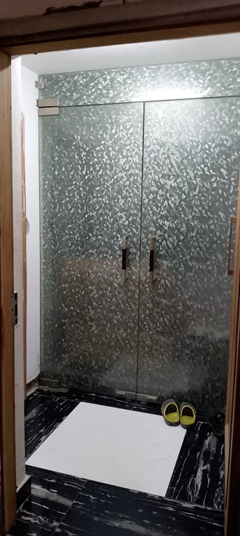 5BHK Penthouse Greater noida thumbnail 13