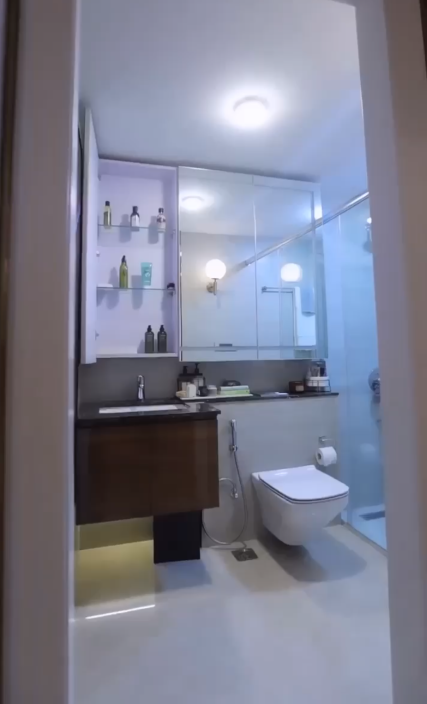 2,3,4 BHK, DLF ONE MIDTOWN thumbnail 9