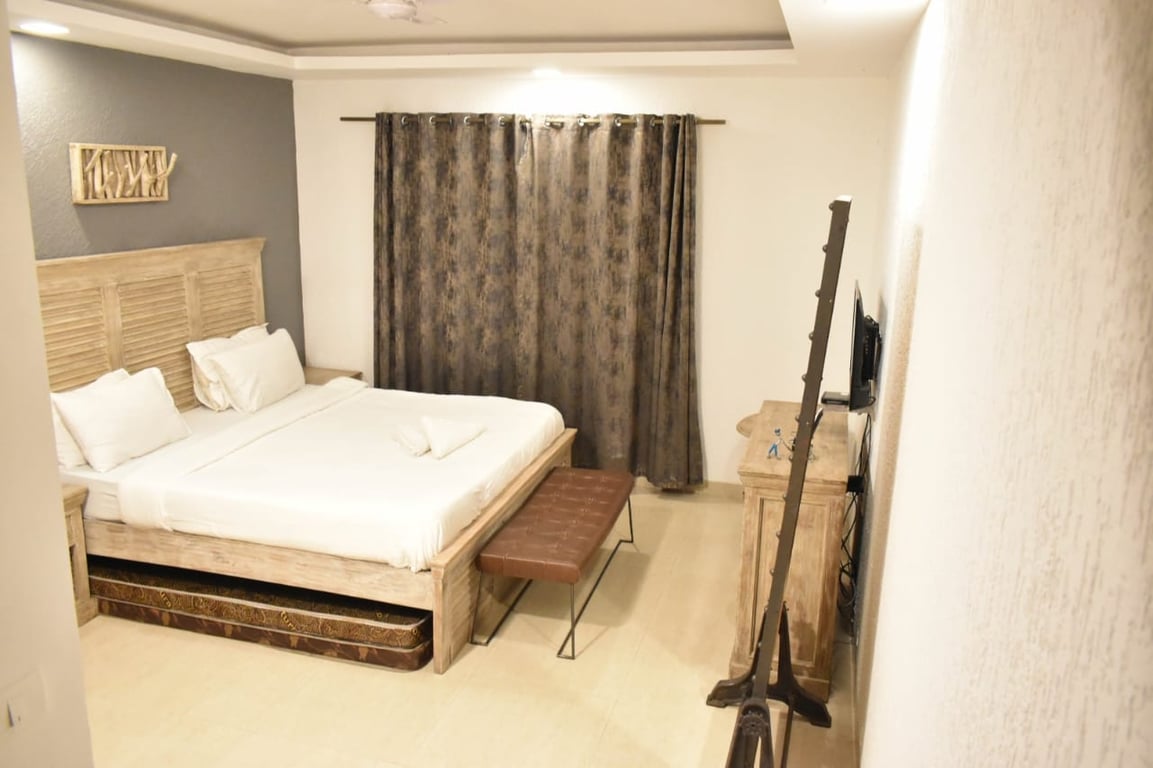 6 BHK Villa in Lonavala thumbnail 11