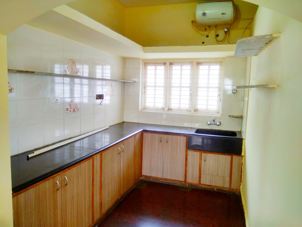 2BHK HSR CLUB road  HSR 3 thumbnail 3