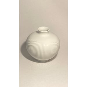 Hans Henrik Hansen porcelæn vase fra Royal Copenhagen - nr. 01310