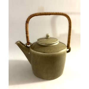 Beautiful large size teapot from the Danish Palshus, Denmark 1960s